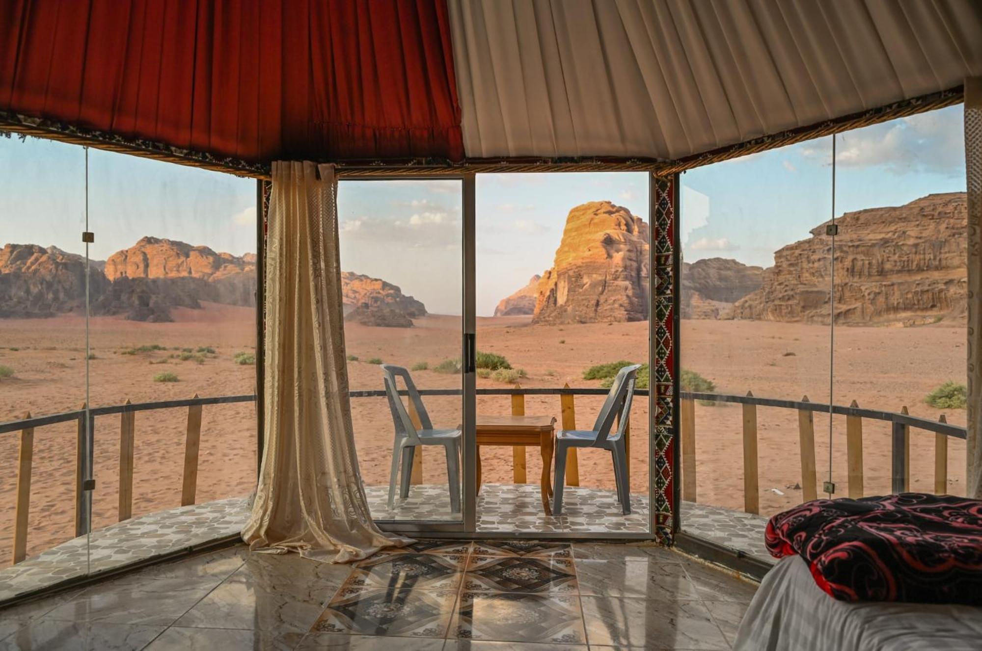 Joy To Wadi Rum Eksteriør bilde